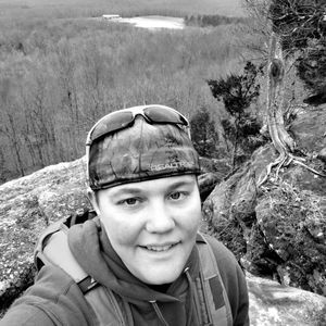 Meet your Posher, Kendra